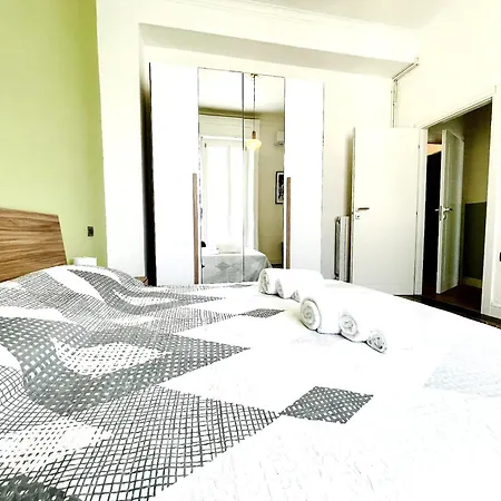 Charming Loreto 4 Apartman Milánó